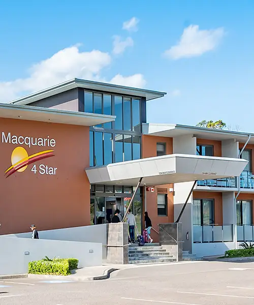 Macquarie 4 Star Stay in Lake Macquarie